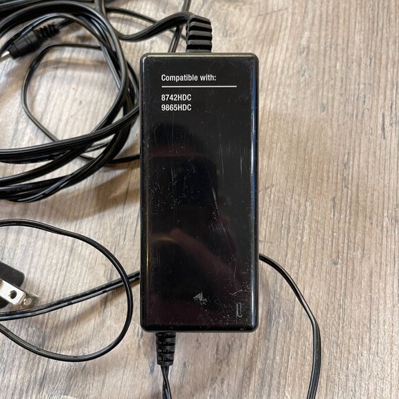 Challenger Cable Sales Switching Power Supply - Picture 12 of 16